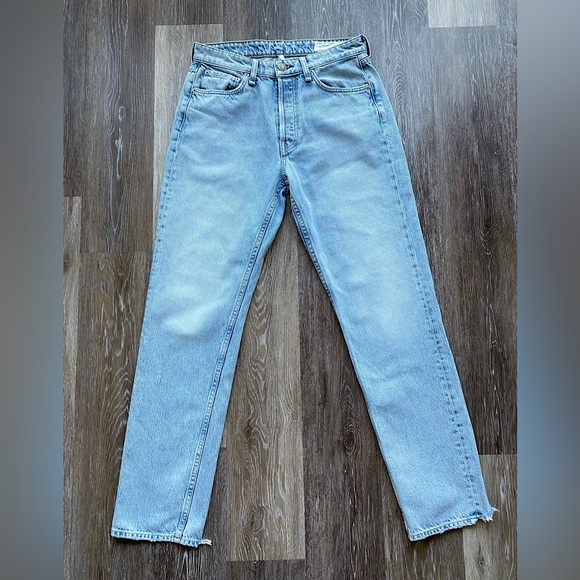 Light wash denim Rag and Bone jeans - Picture 2 of 6